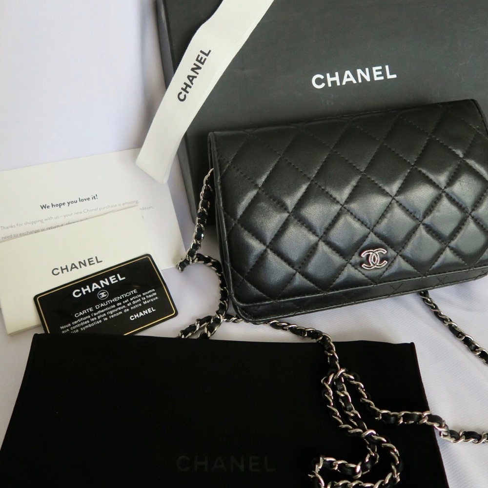 CHANEL WOC